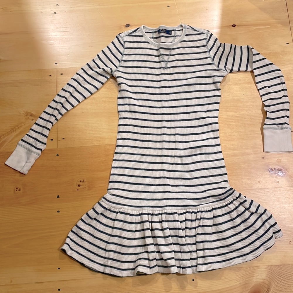 Polo Ralph Lauren cream and navy thermal dress. Perfect for fall.